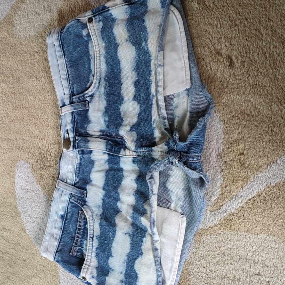 Current/Elliot The Boyfriend Jean Short Sz. 26